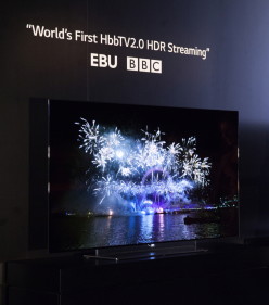 LG ANNUNCIA ACCORDI CON EMITTENTI E CONTENT PROVIDER PER TRASMETTERE CONTENUTI HDR SUI TV OLED 4K