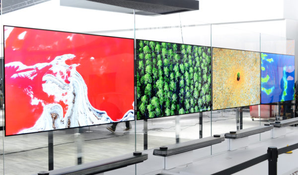 lg-signature-oled-tv-w_1